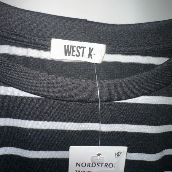 Nwt West K Nordstroms Stripped Shirt Ruffle Cuffs Size Med - Picture 2 of 4